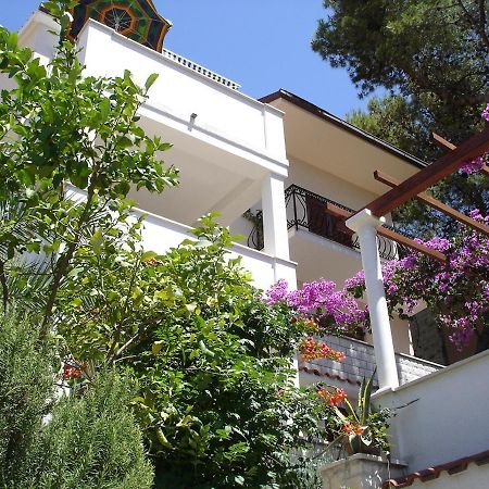 Apartments By The Sea Trogir - 11895 Kültér fotó