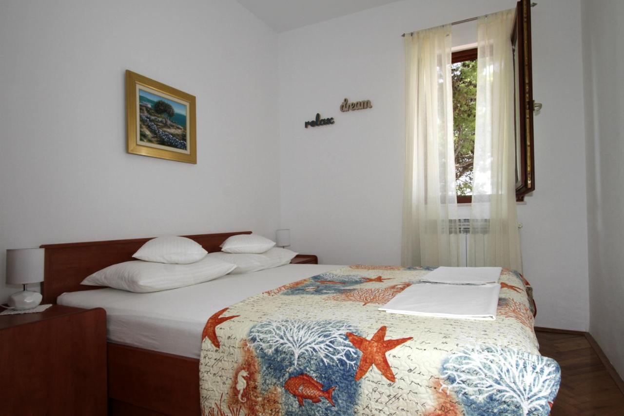 Apartments By The Sea Trogir - 11895 Kültér fotó