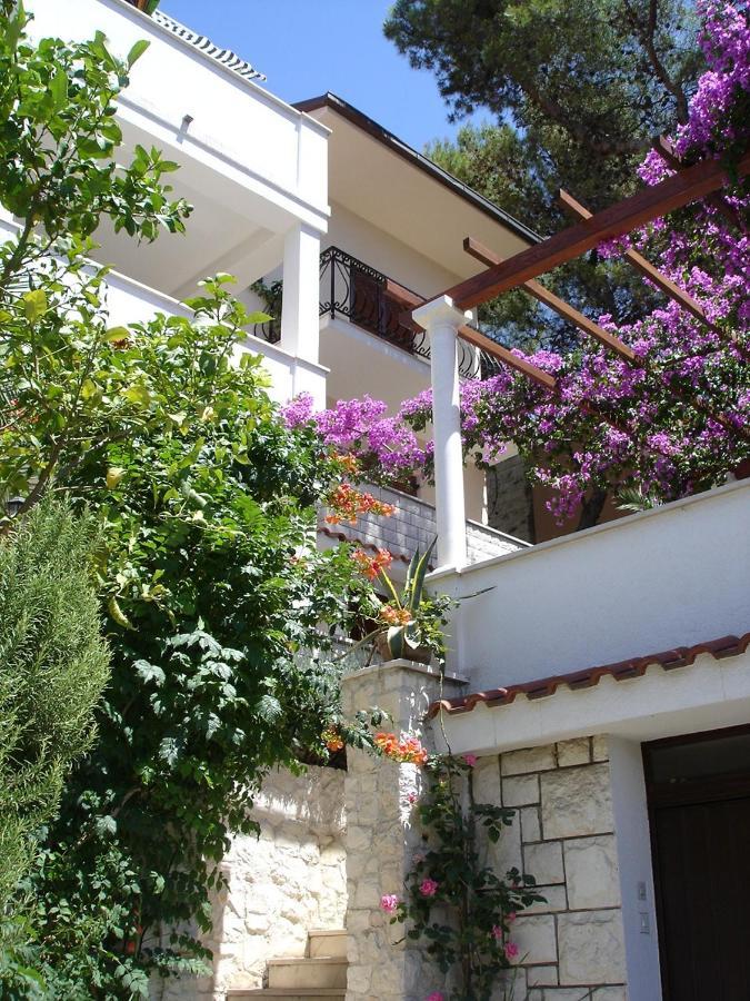 Apartments By The Sea Trogir - 11895 Kültér fotó
